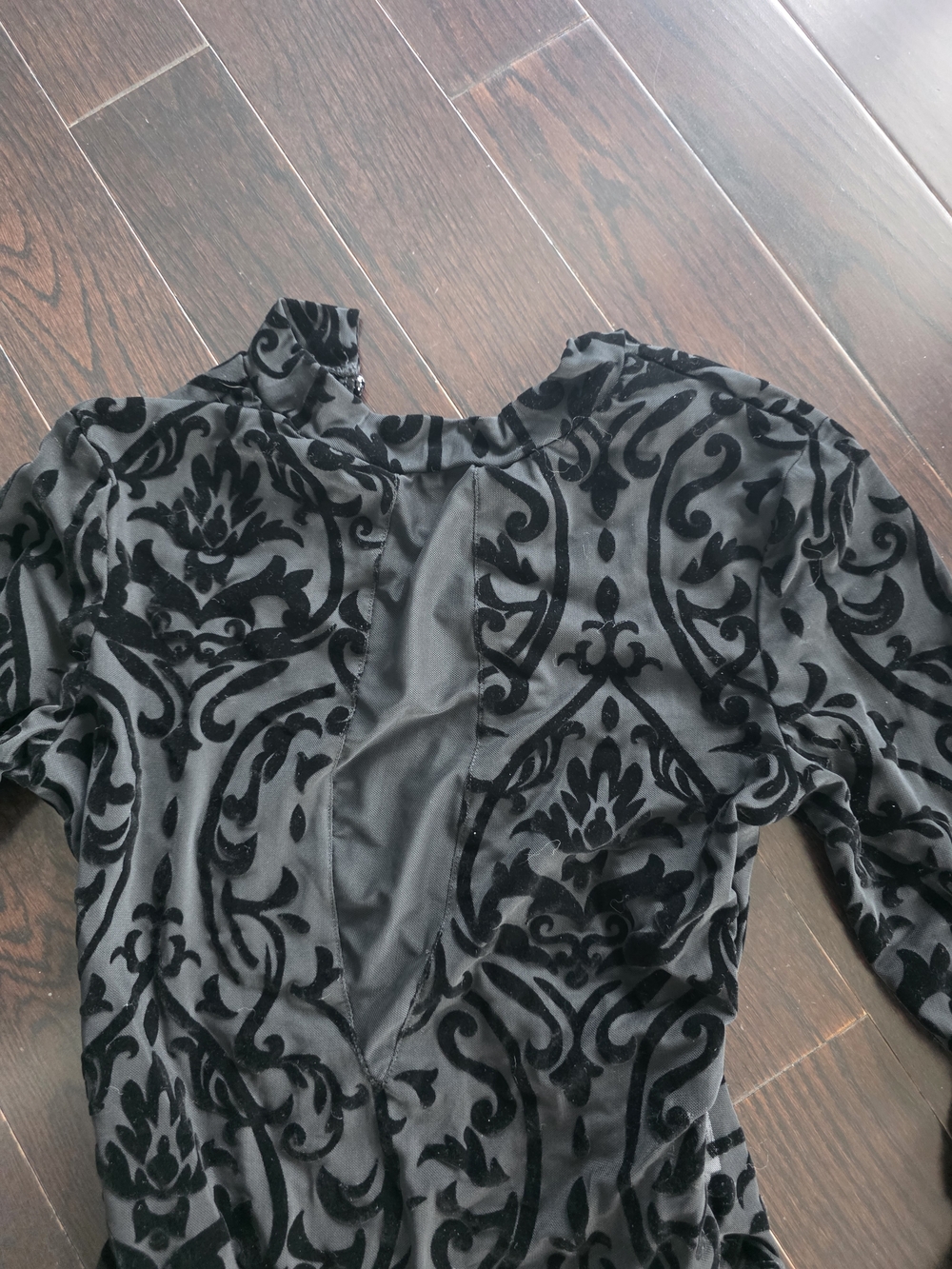 Sheer Velvet Burnout Black Long-Sleeve Bodysuit - Picture 7 of 8